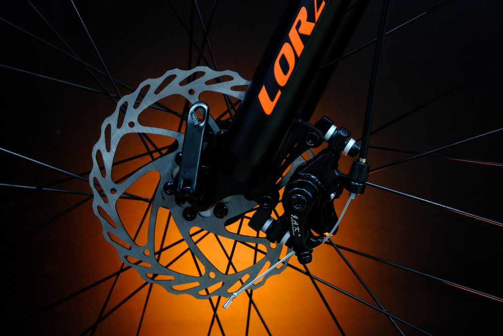 Lorak MAX 150 Матовый Чёрный/Оранжевый 17р (на рост 155-173)